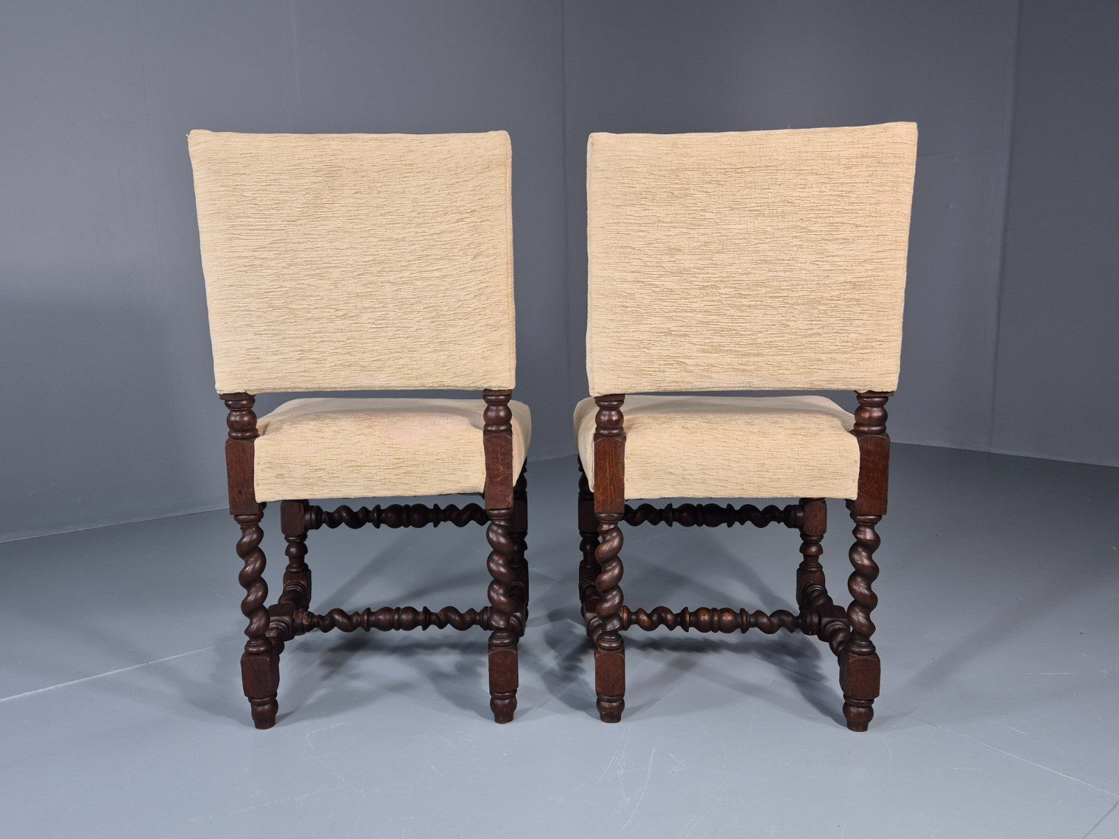 2 Baroque Dining Chairs in Oak Barley Twist H Stretchers Antique EB11425 VDIN9