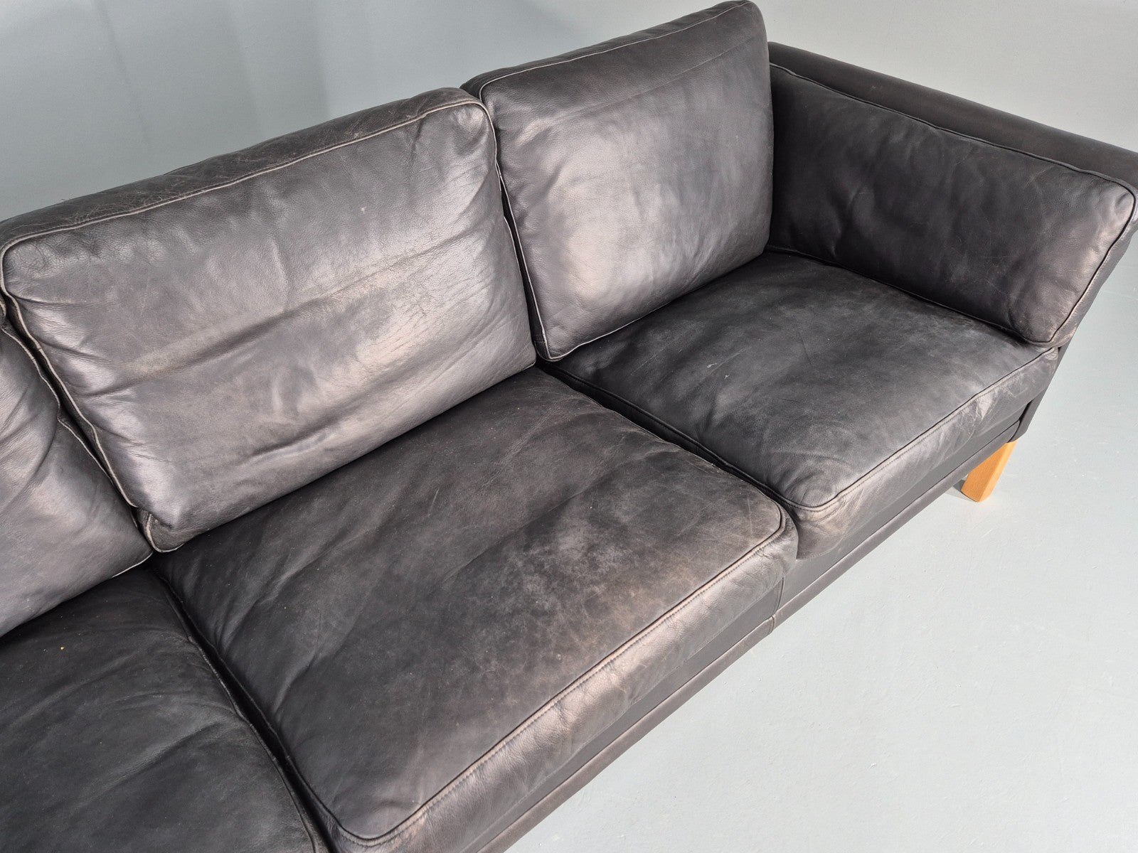 Vintage 3 Seat Sofa Danish Black Leather Mid Century Retro 1980s EB10483 M3SS11