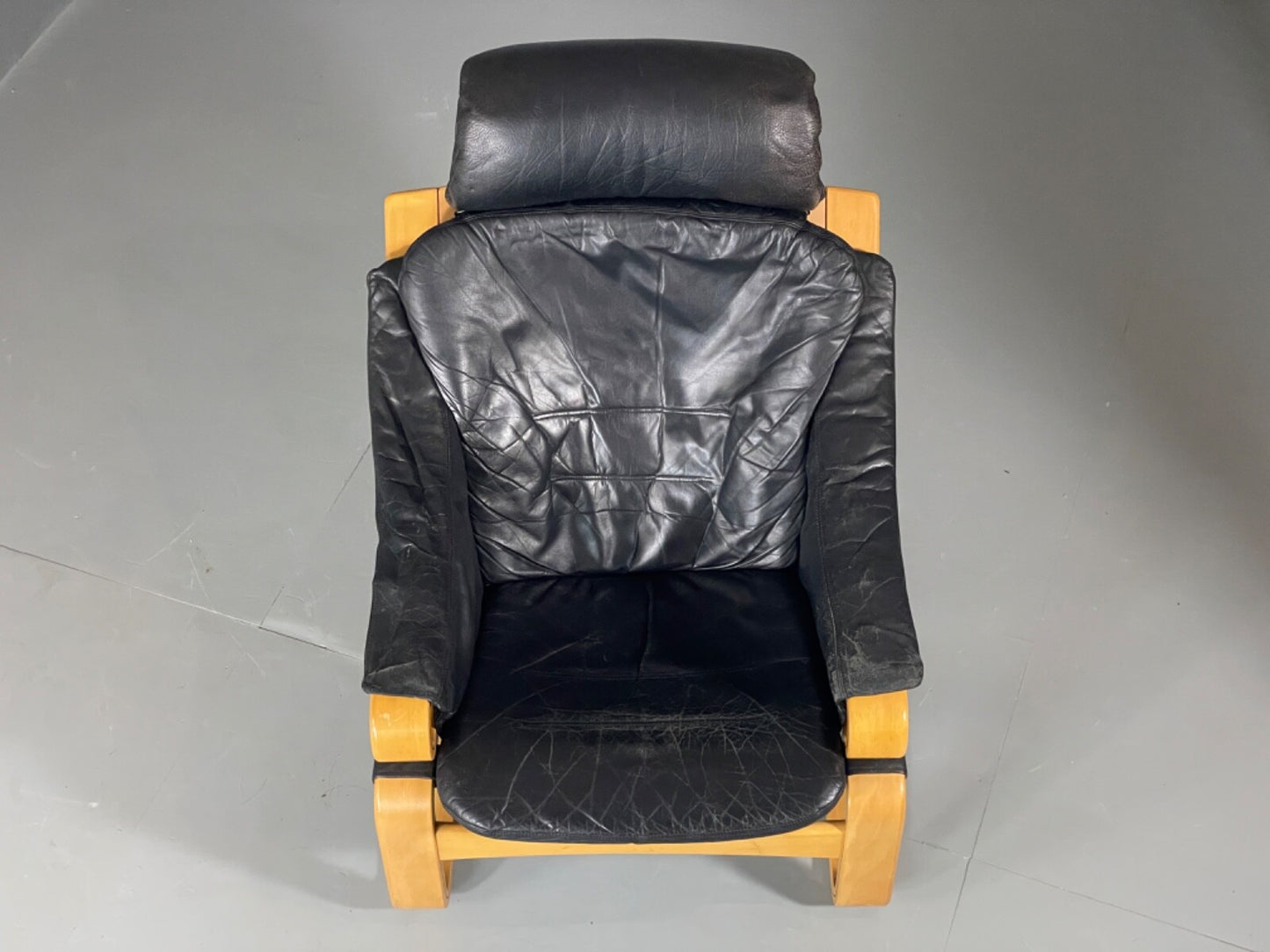 Vintage Danish Lounge Chair Black Leather Skippers Apollo Chair EB6121 MBEN2