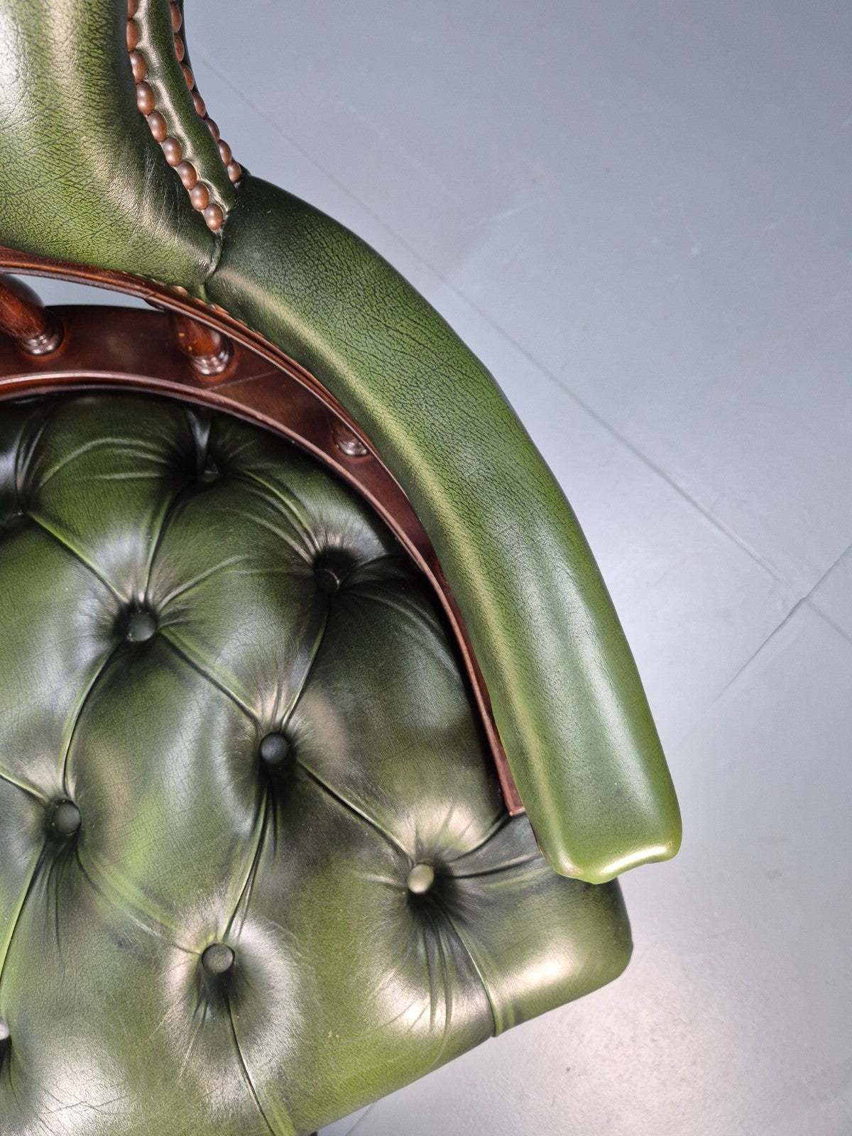 Captains Office Chair Green Leather Swivel and Tilt 1980s Retro EB10611 MSWI8