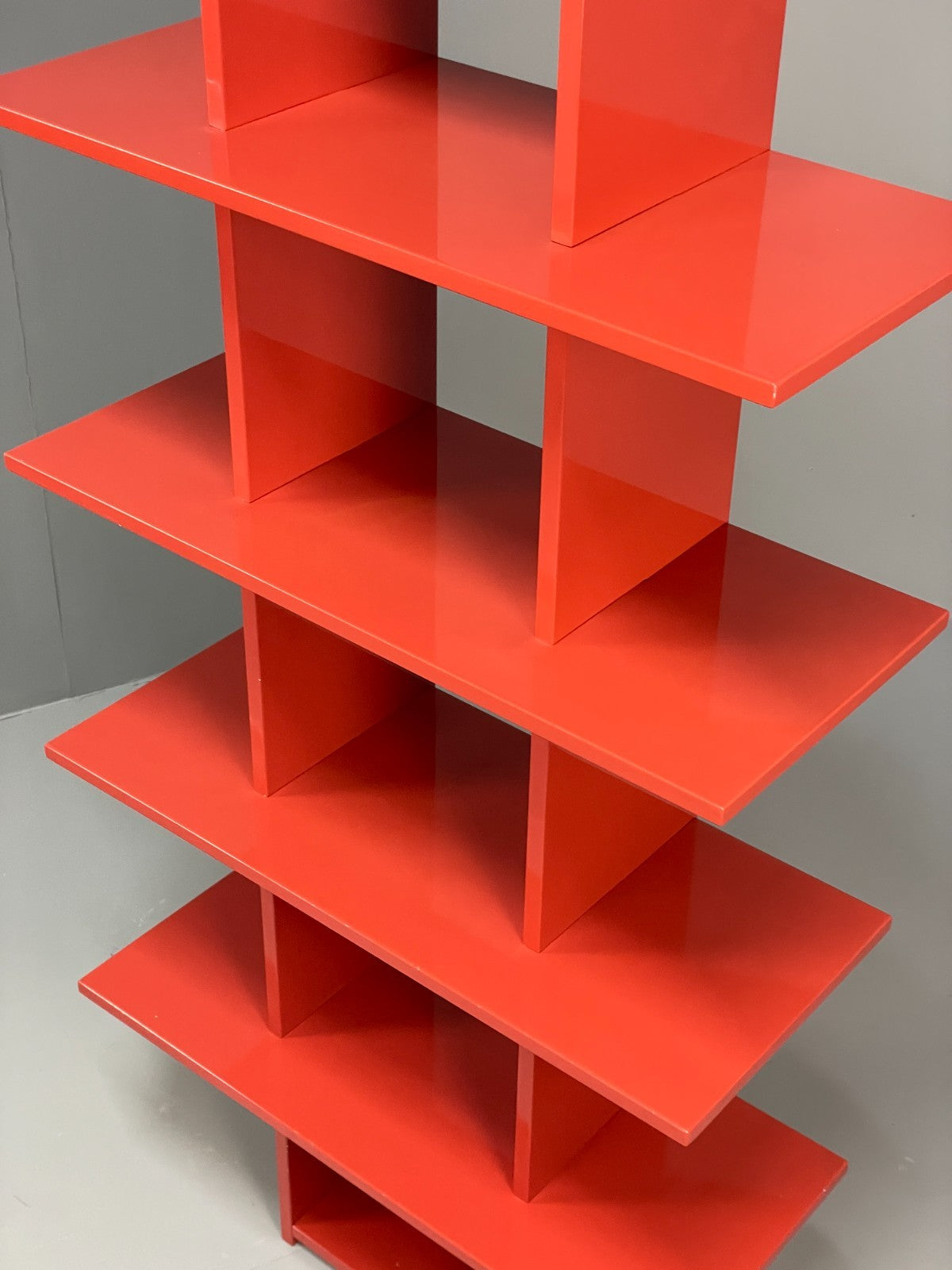Red Bookcase Vinyl Storage - Postmodern 1980s Italian Style Gloss EB10950 MWOO9
