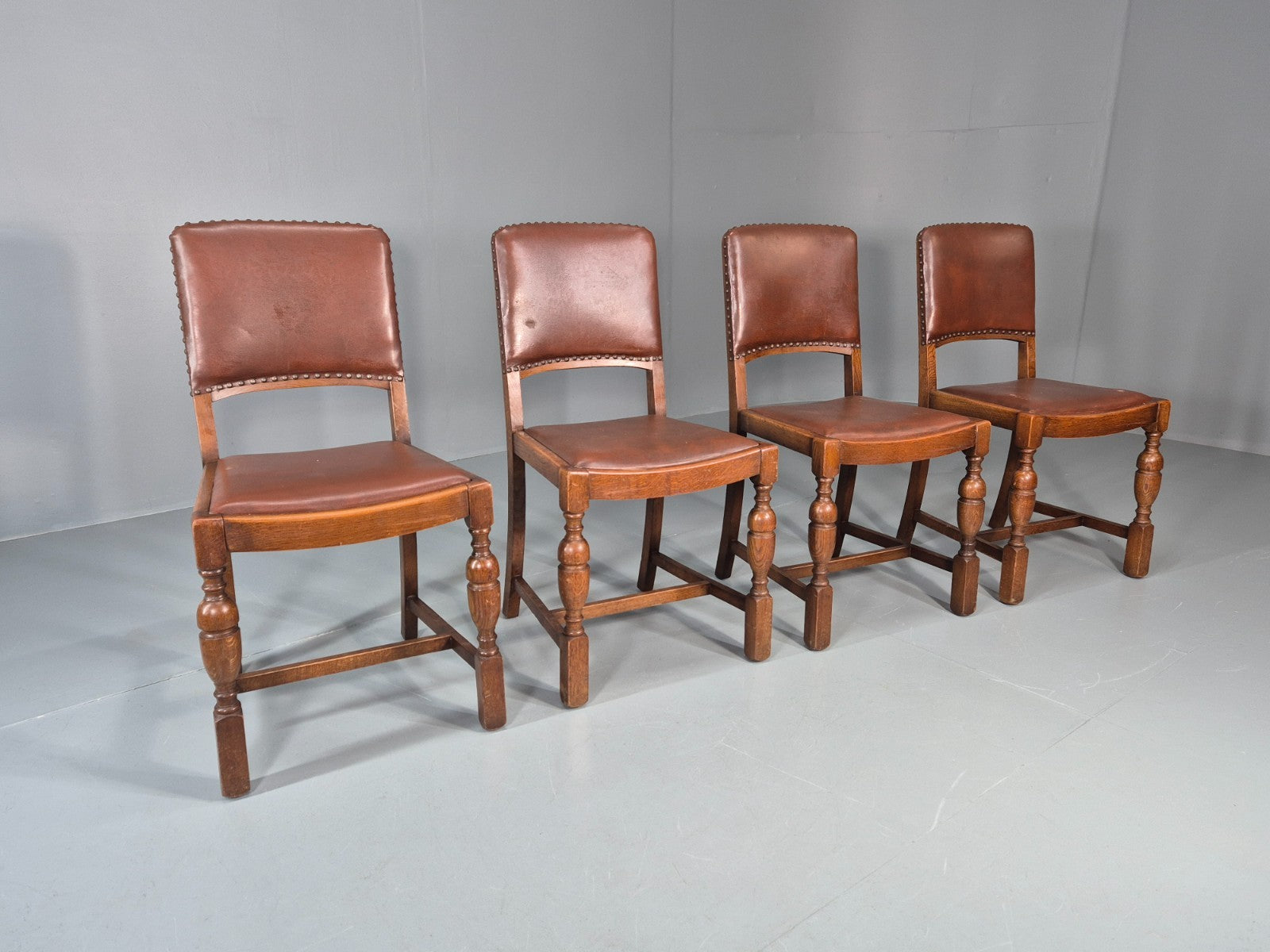 4 1930s Dining Chairs Oak and Rexine British EB11010 VDIN0