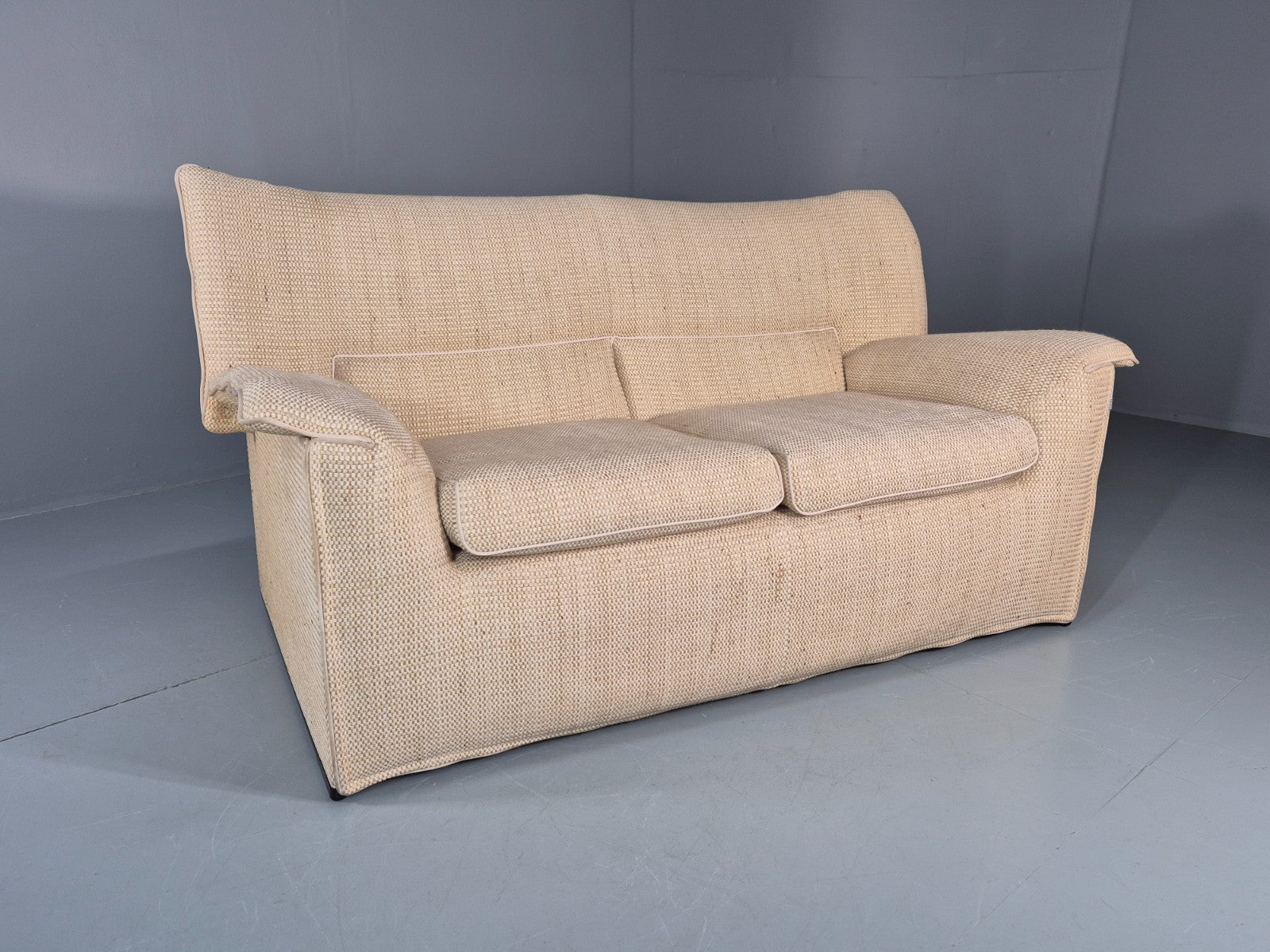 Afra and Tobia Scarpa for B and B Italia Two Seater  Lauriana 80s EB11007 M2SS0