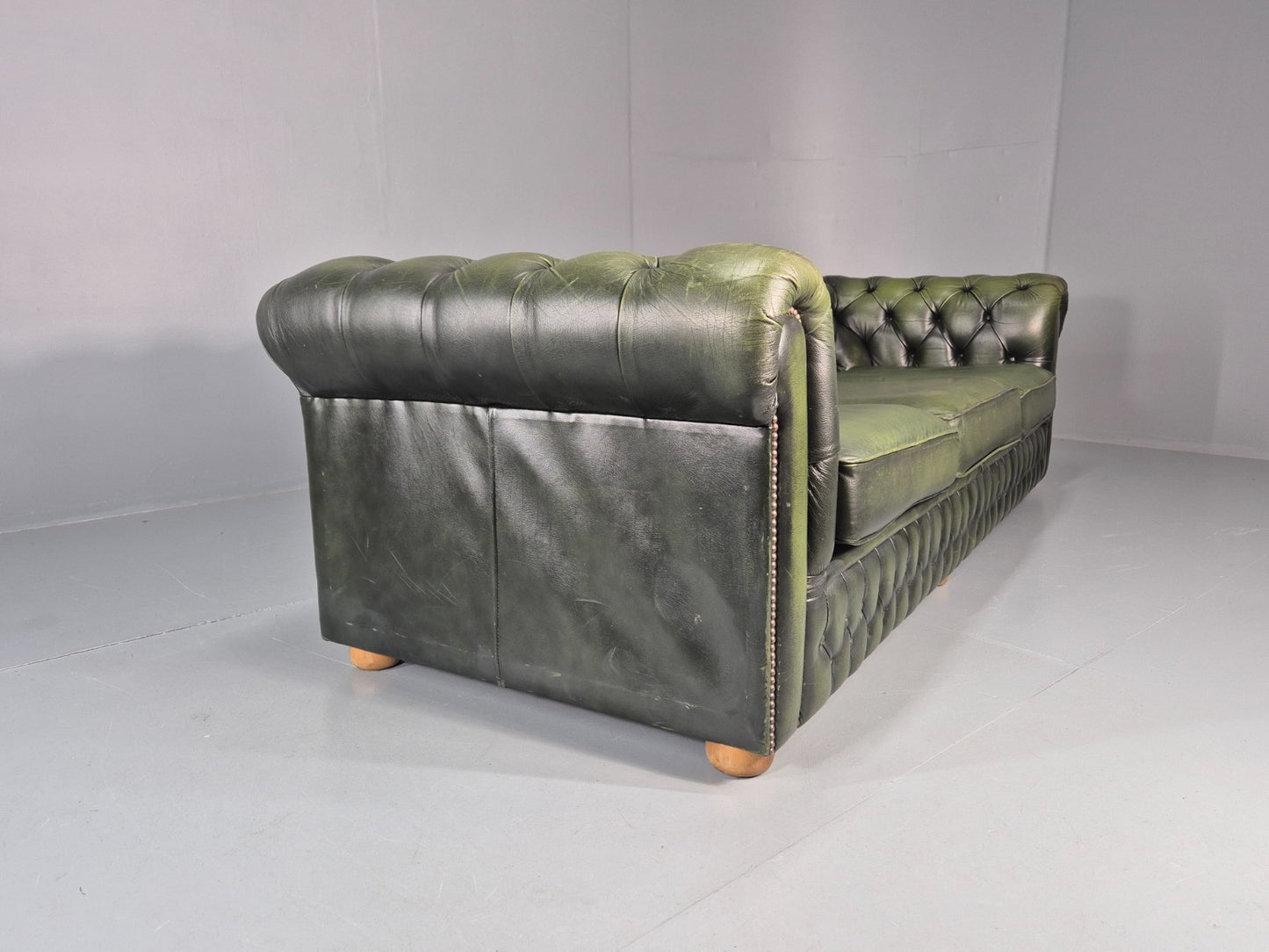 3 Seater Chesterfield Sofa Green Leather Studded Vintage EB11030 VCHE13