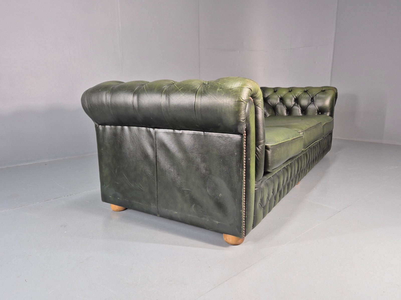 3 Seater Chesterfield Sofa Green Leather Studded Vintage EB11030 VCHE13