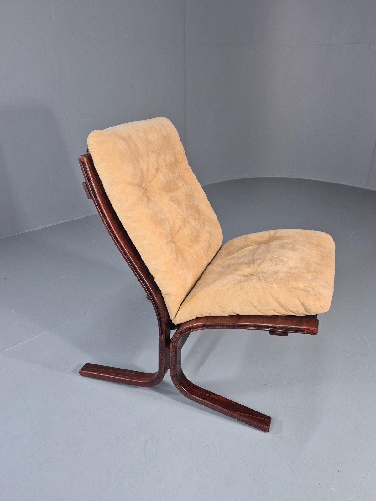 Vintage Mid Century Lounge Chair Faux Suede Upholstery REtro 1970s EB11299 MBEN4