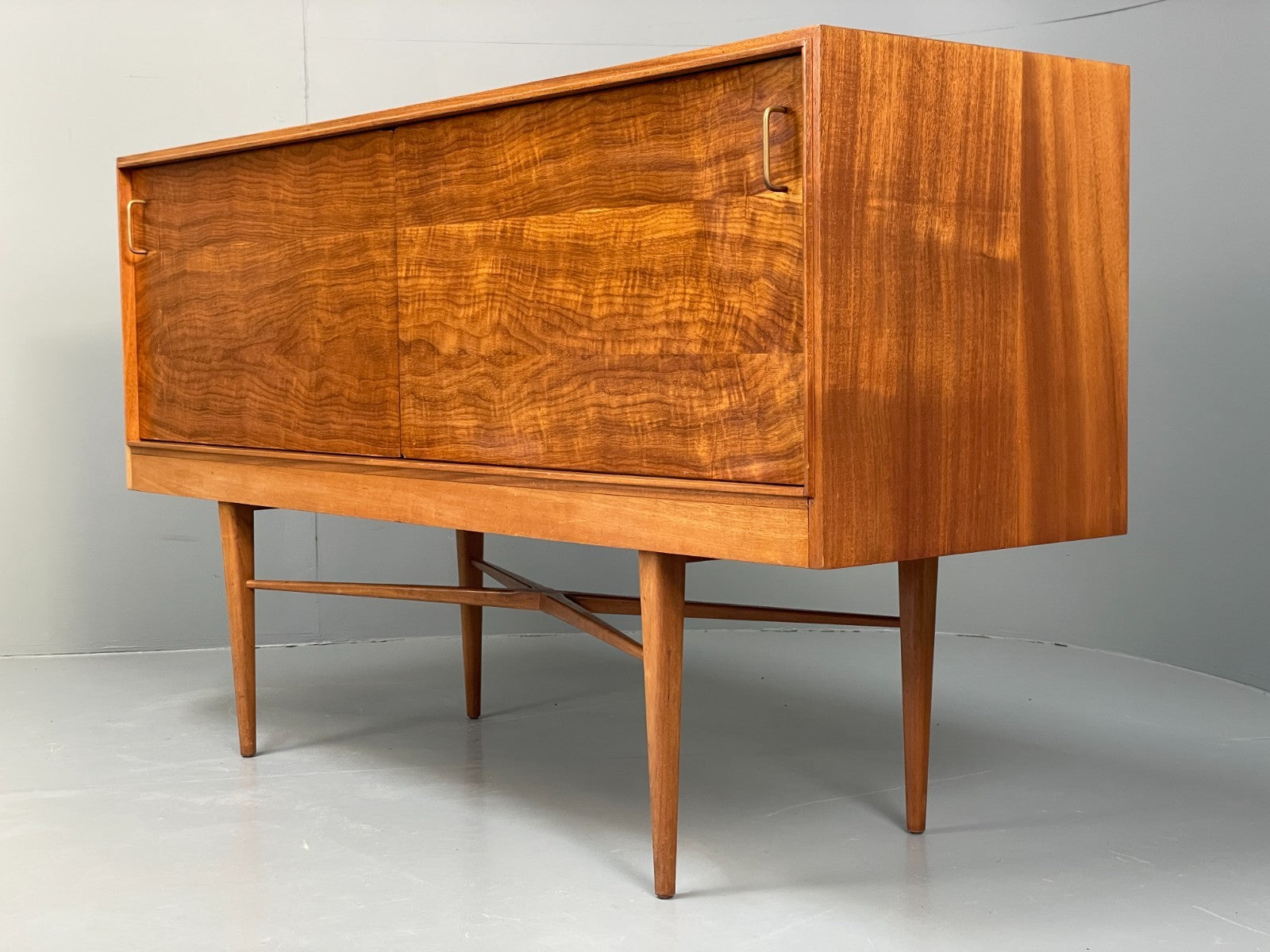 Vintage 1950s Sideboard Robert Heritage For Heals Mid Century Brass EB11676 MWOO13