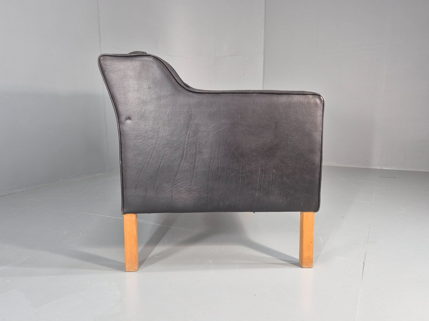 Vintage 2 Seat Sofa Danish Black Leather Mogensen Style Retro 1980s EB10464 M2SS11