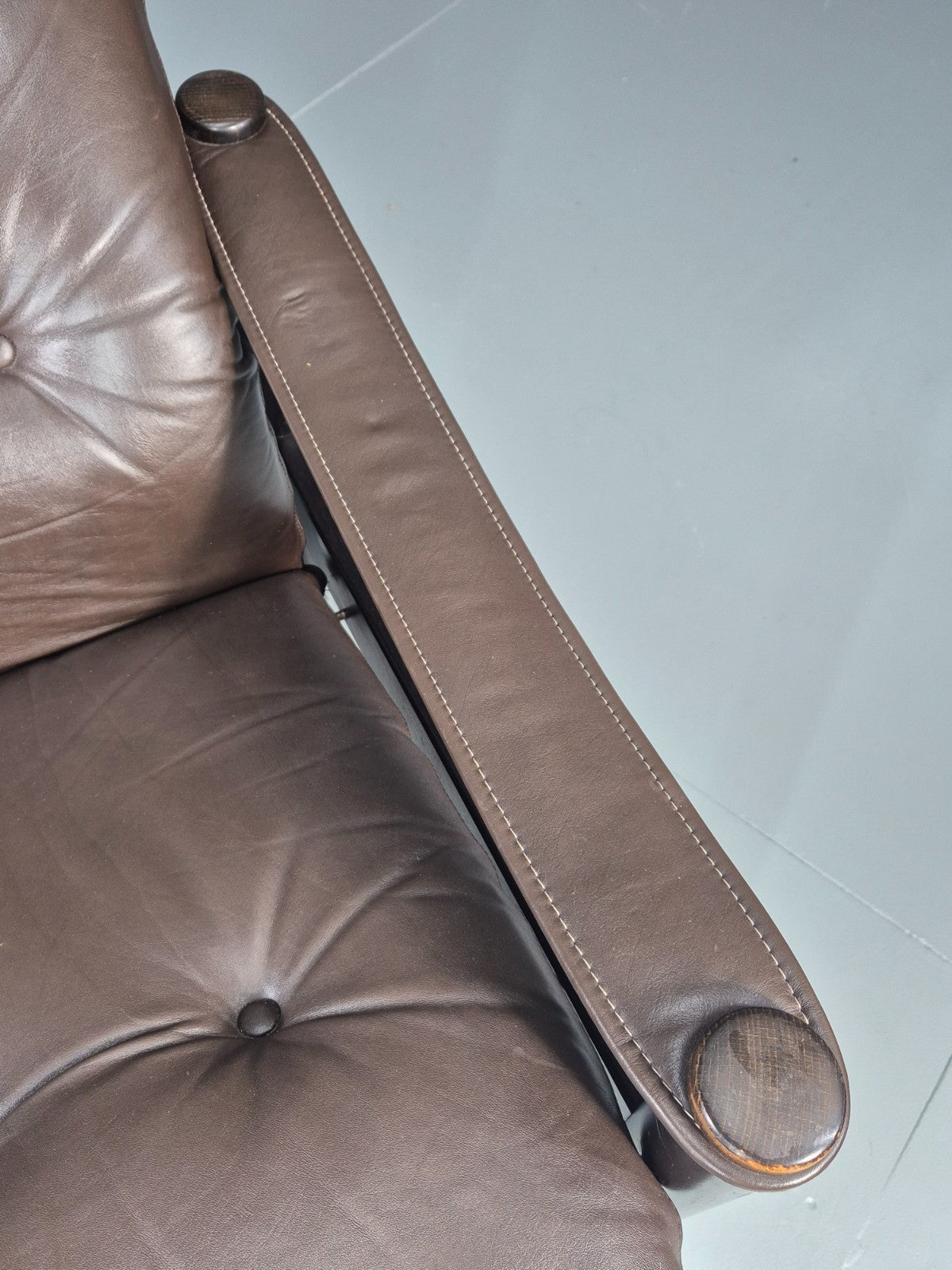 Vintage Leather Lounge Chair Gehl and Nissen Jeki Mid Century Retro EB11480 MNOR4