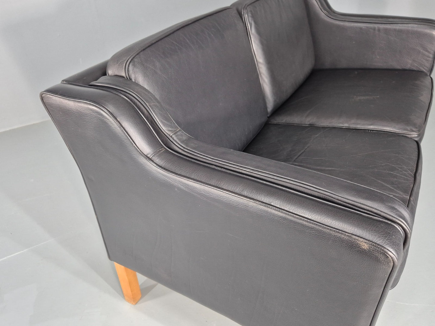 Vintage 2 Seat Sofa Danish Black Leather Mogensen Style Retro 1980s EB10464 M2SS12