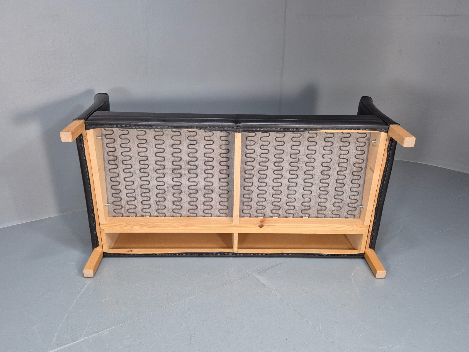 2 Seat Sofa Vintage Danish Black Leather 1970s Retro MId Century EB10112 M2SS7