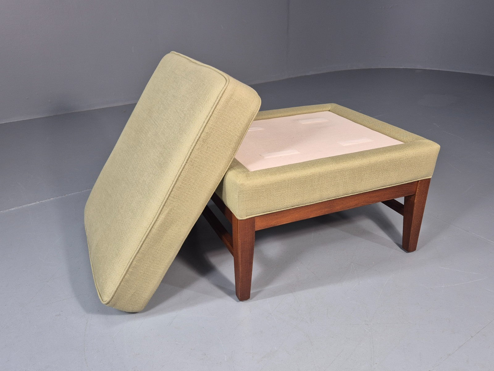 Mid Century Footstool Danish Vintage Green Wool Teak Frame 1970s EB11034 MFOO7