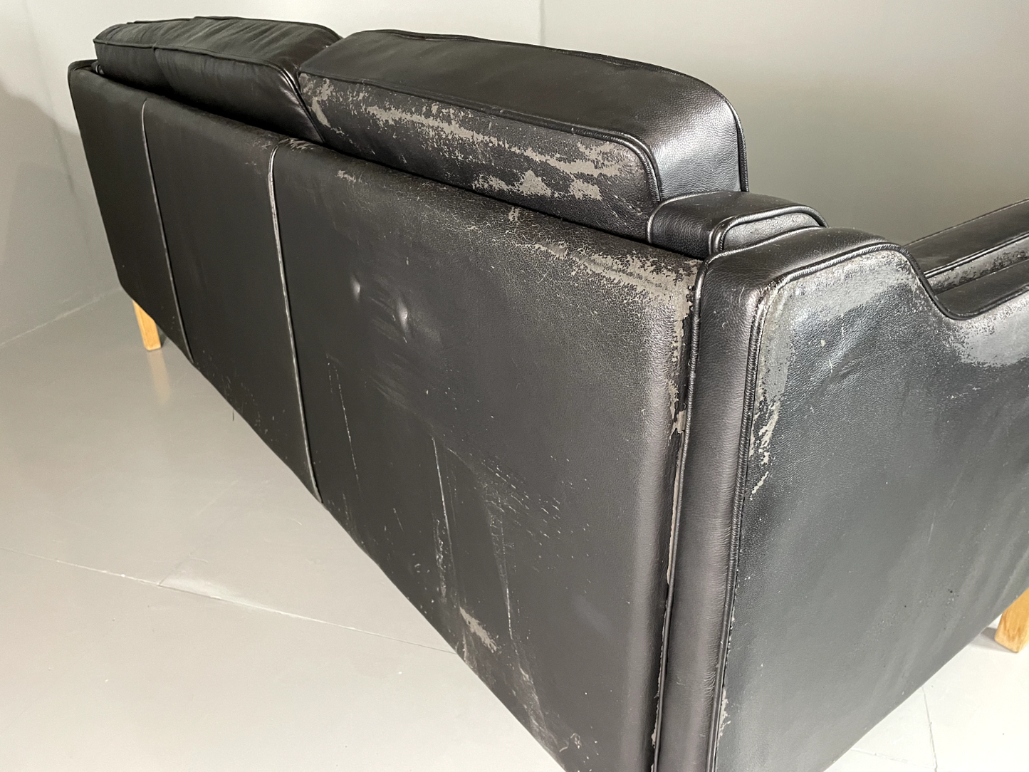 Three Seater Leather Sofa Black Vintage Danish Mogensen MCM Retro EB5864 M3SS15