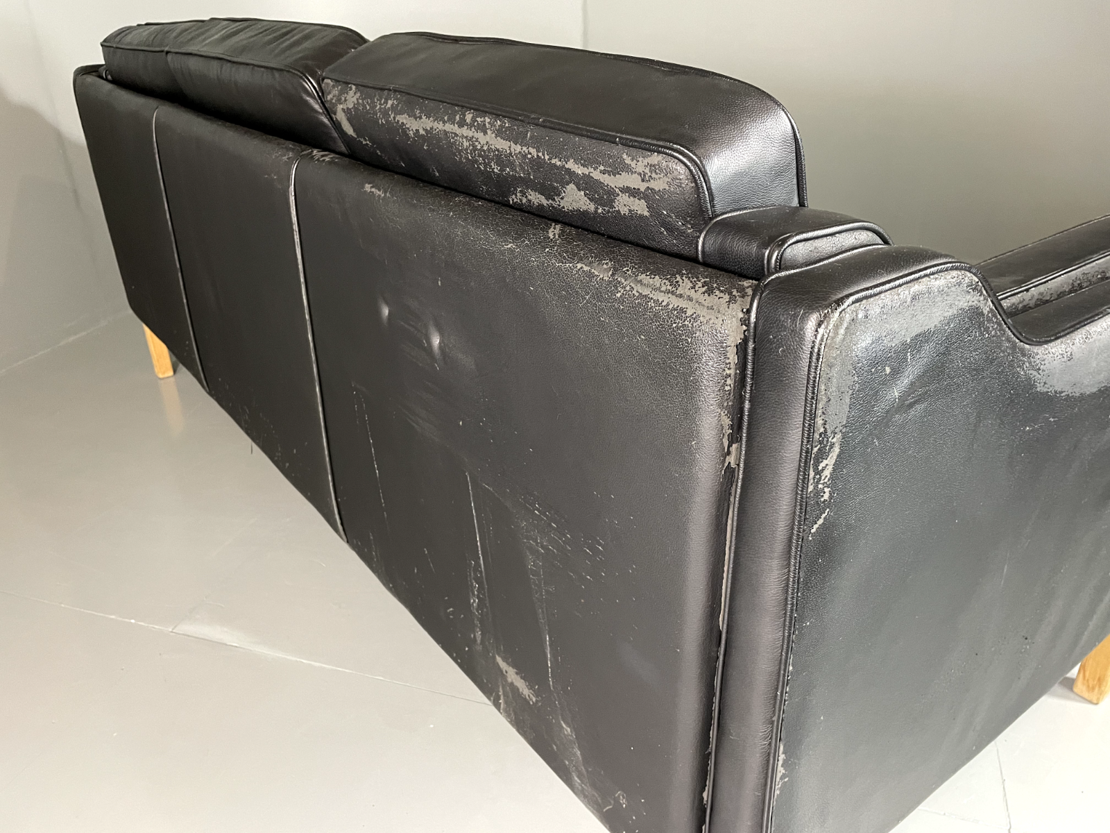 Three Seater Leather Sofa Black Vintage Danish Mogensen MCM Retro EB5864 M3SS15