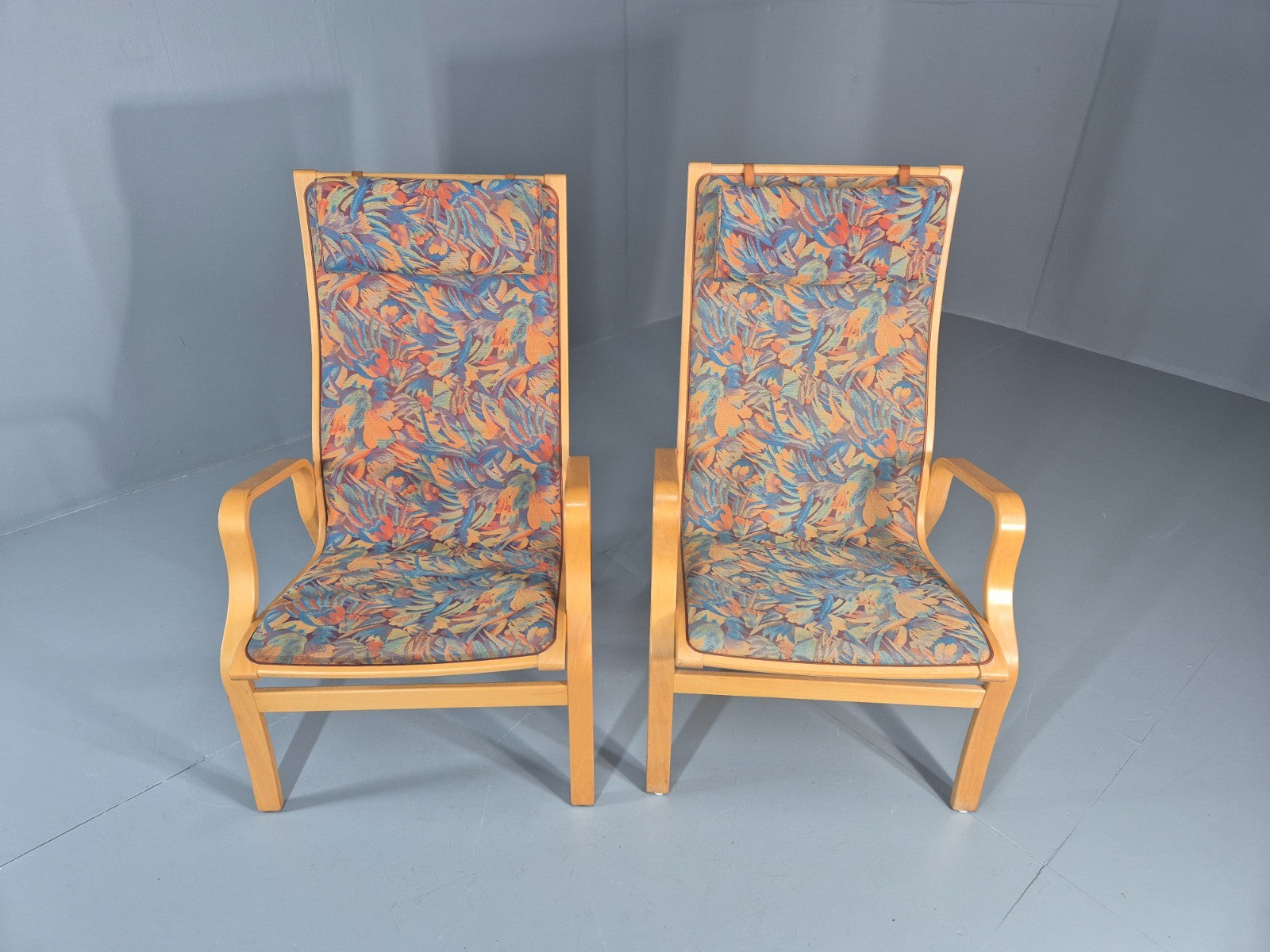 2 Vintage Bentwood Lounge Chairs Finn Ostergaard 1980s Retro MCM EB11338 MBEN2