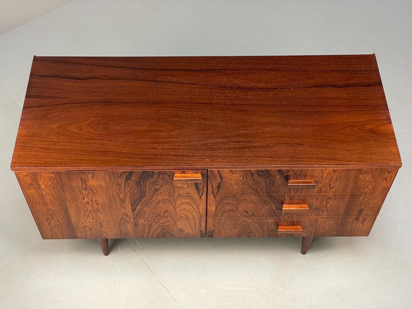 Vintage Danish Sideboard 1970s Mid Century Style Shelving Drawers EB8828 MWOO4