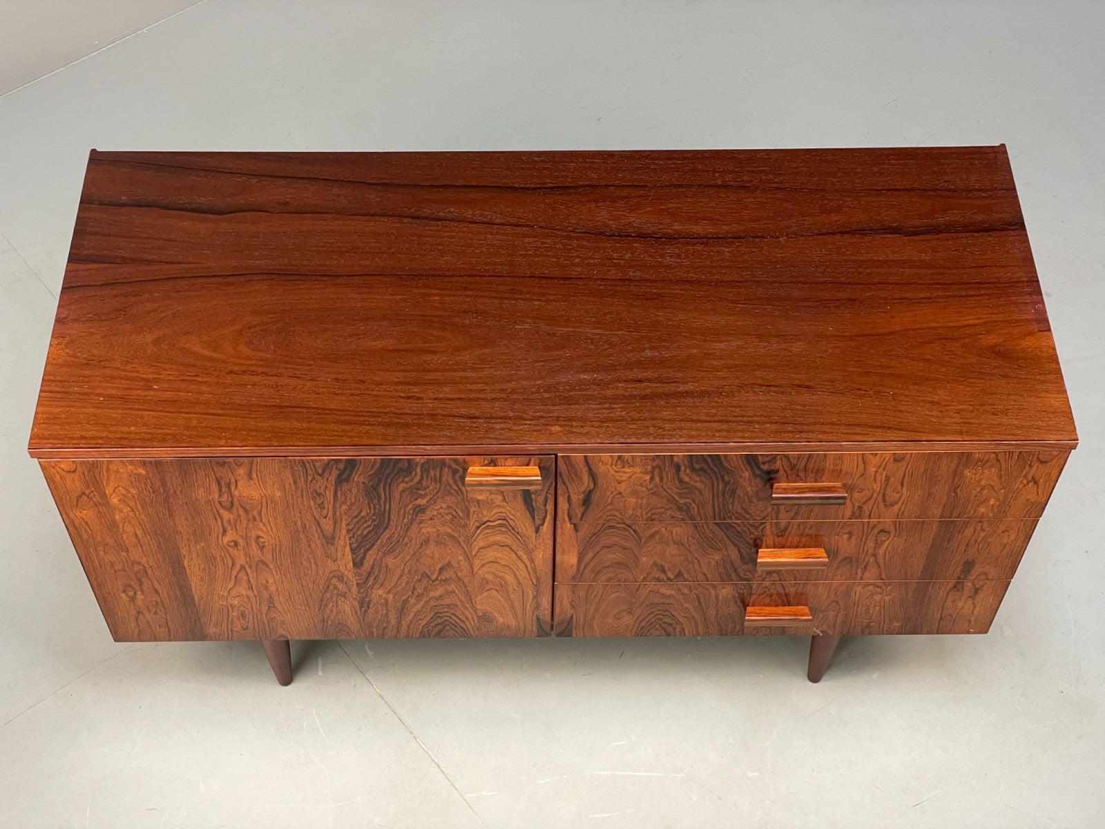 Vintage Danish Sideboard 1970s Mid Century Style Shelving Drawers EB8828 MWOO4