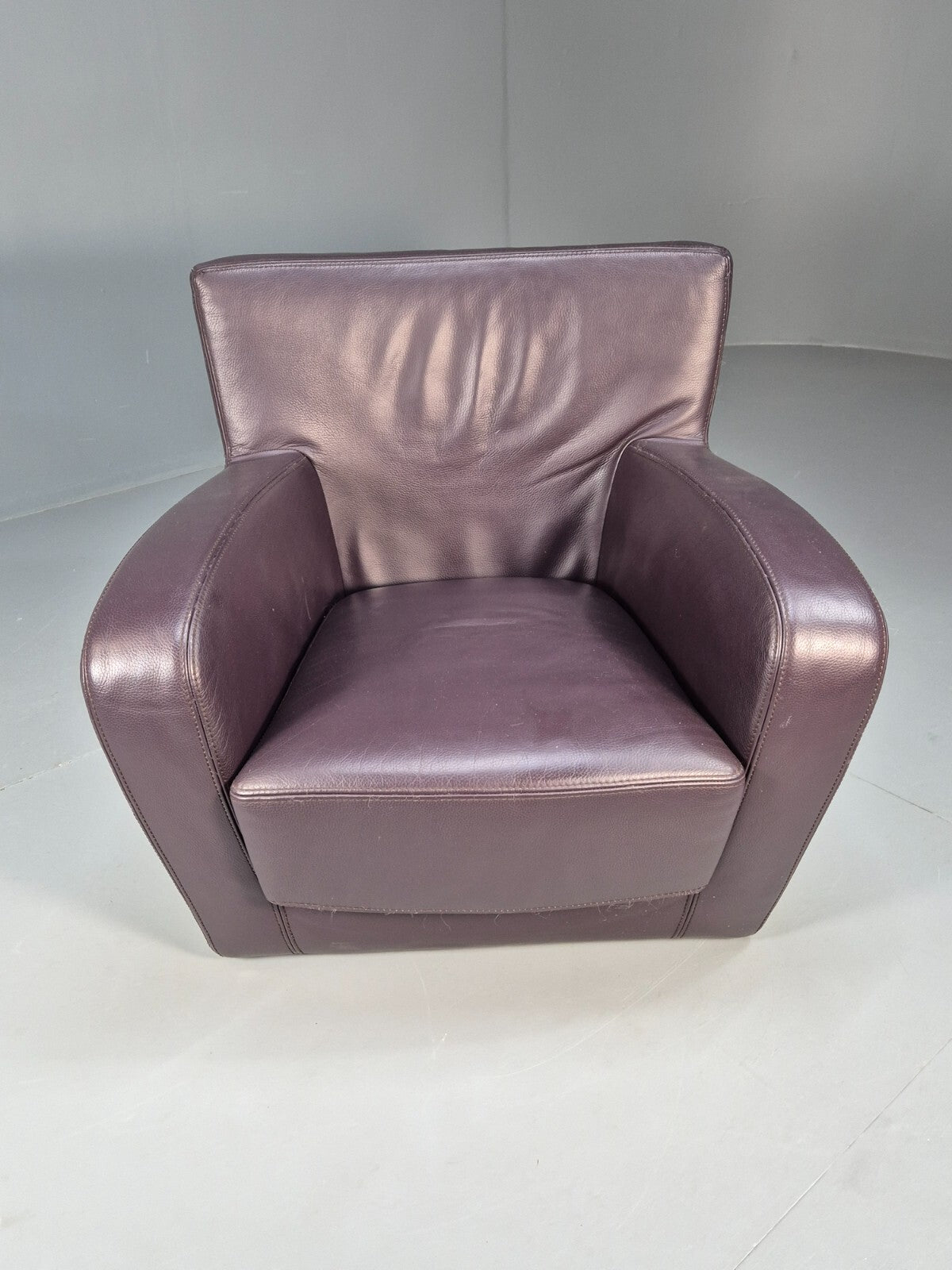 A Vintage Ligne Roset Jonathan Burgundy Leather Club Chair EB9458 MNOR - UKDK FURNITURE