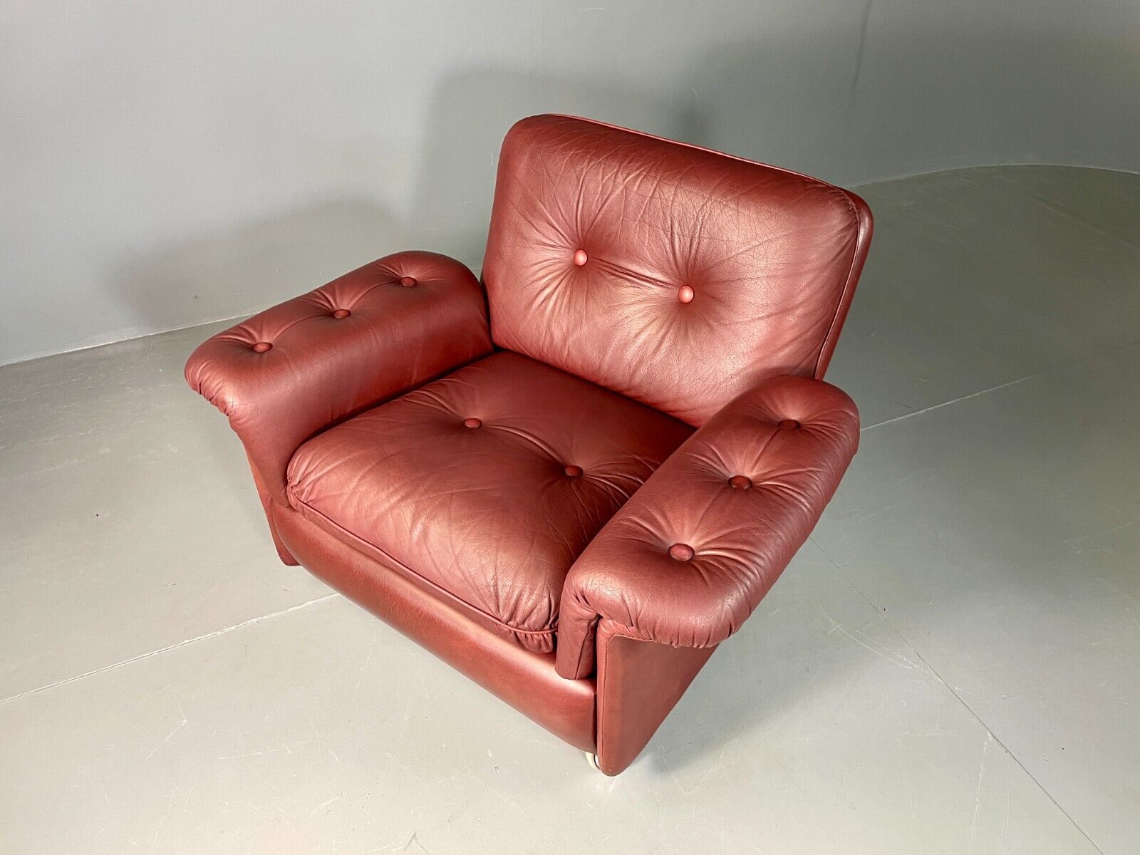 Vintage Danish Lounge Chair Cognac Leather Skippers MCM Retro EB6956 MNOR - UKDK FURNITURE