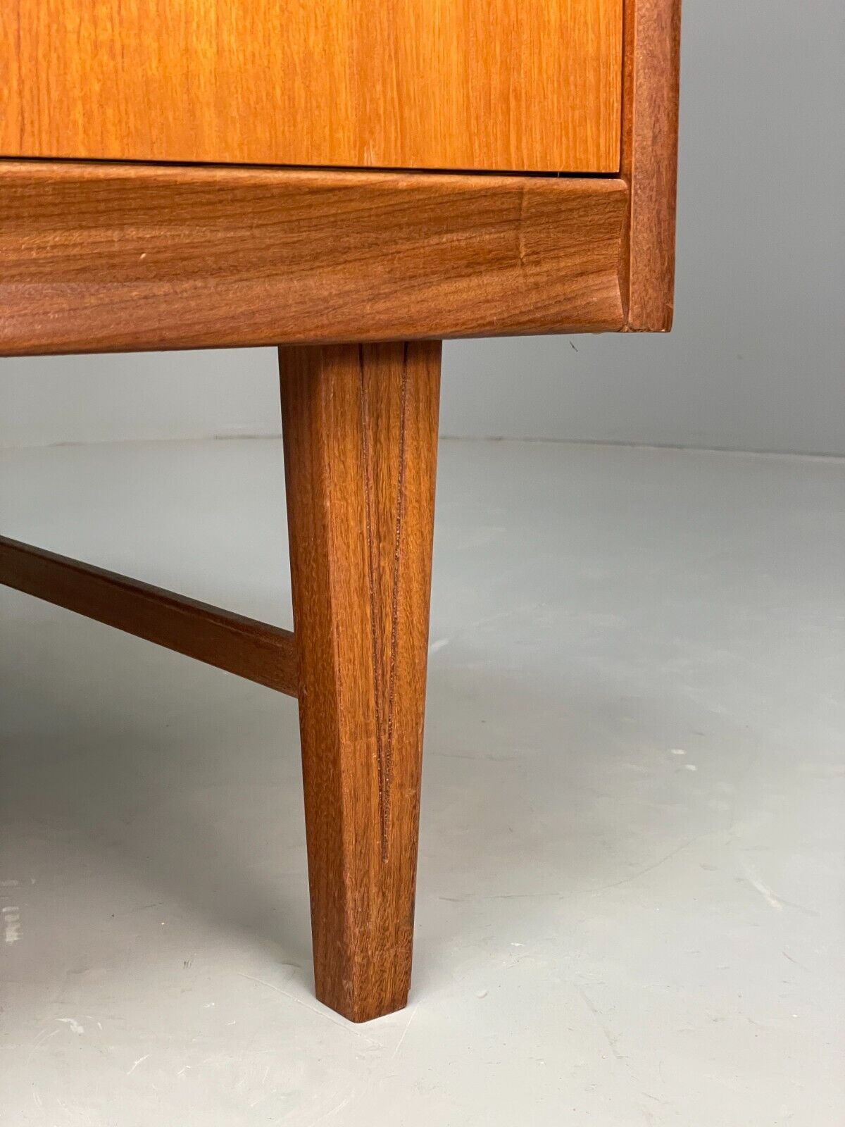 Vintage Teak Chest Of Drawers Compact Mid Century Design Storage EB9414 MWOO - UKDK FURNITURE