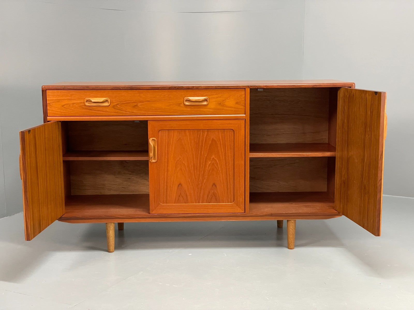 G Plan Teak Sideboard Fresco Range Drawers Shelving Retro 1970s EB10952 MWOO2