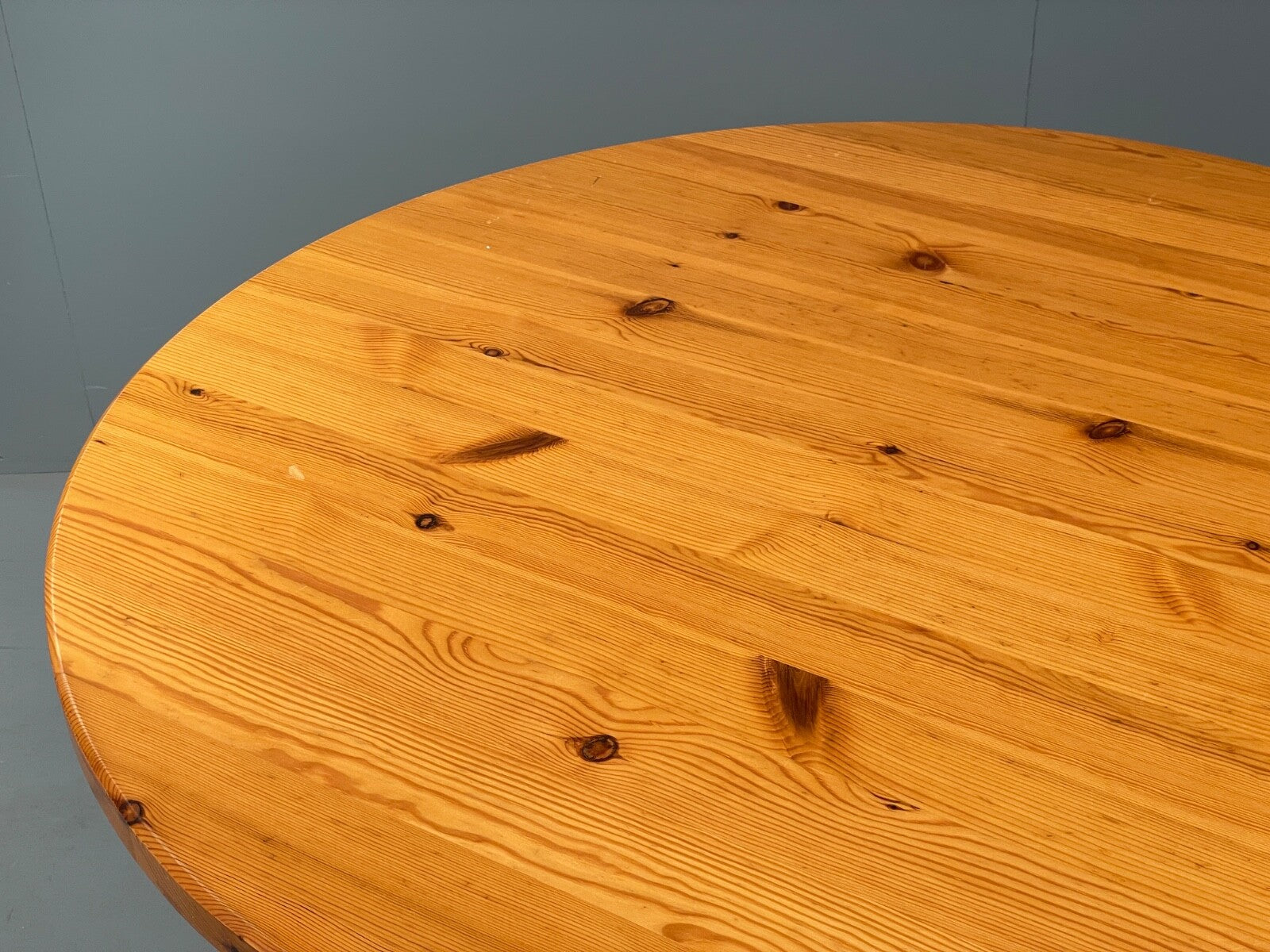 Vintage Round Solid Pine Dining Table By Hamlet Furniture 1970s EB9521 MWOO - UKDK FURNITURE
