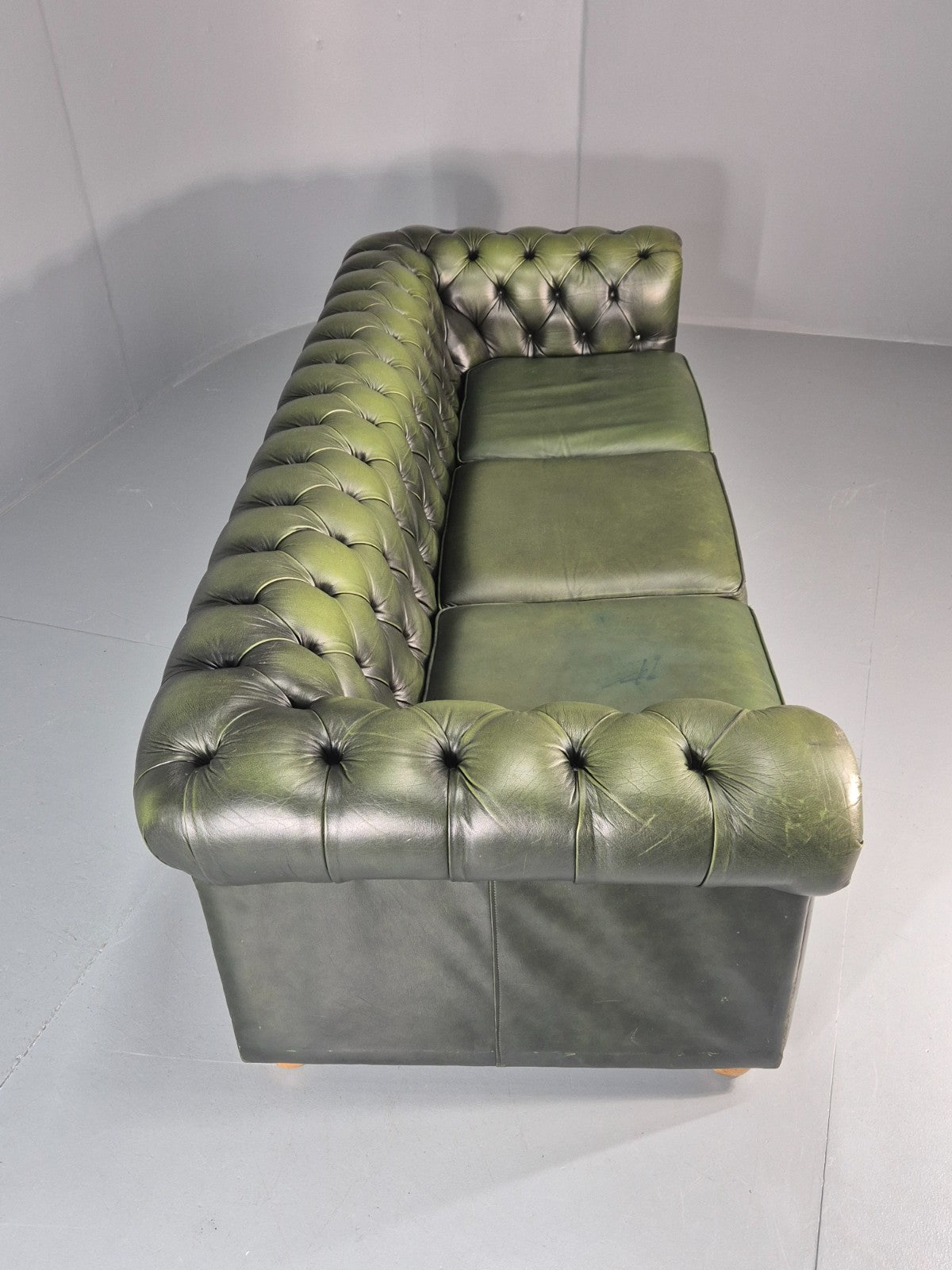 3 Seater Chesterfield Sofa Green Leather Studded Vintage EB11030 VCHE15