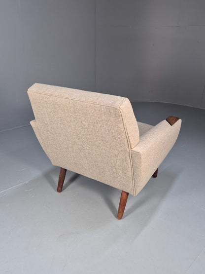 Mid Century Danish Lounge Chair New Upholstery Teak Paws and Legs   EB10726 MNOR14