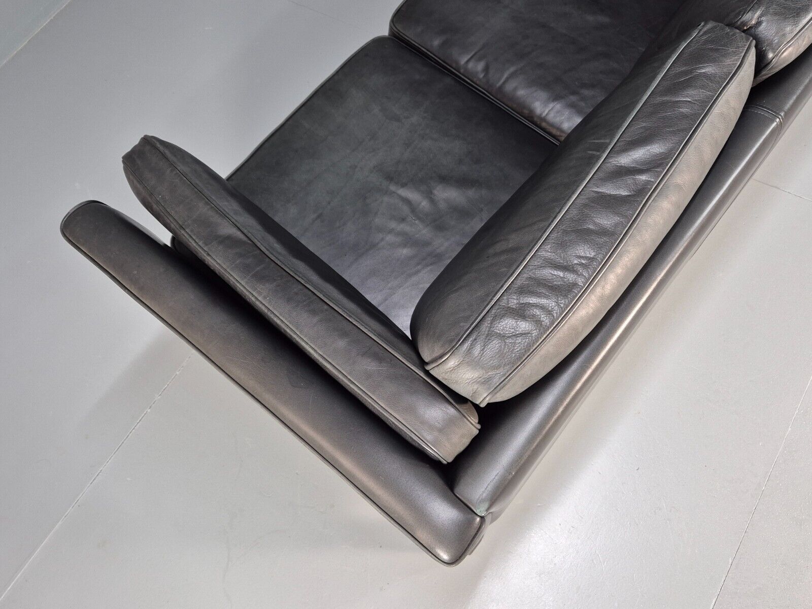 Vintage Danish 3 Seat Sofa Black Leather Mogens Hansen Retro 1970s EB8630 M3SS - UKDK FURNITURE