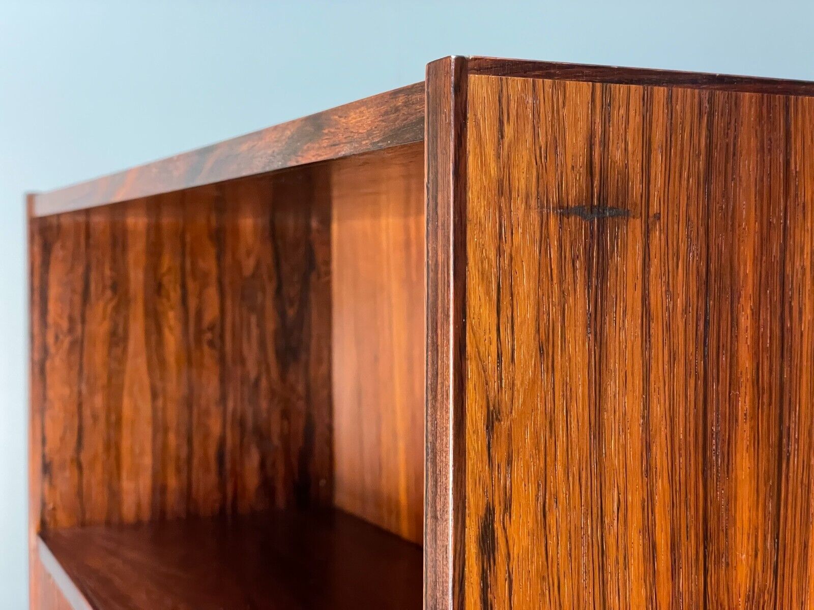 Vintage Danish Mid Century Tall Rosewood Unit Shelving EB8155 MWOO - UKDK FURNITURE