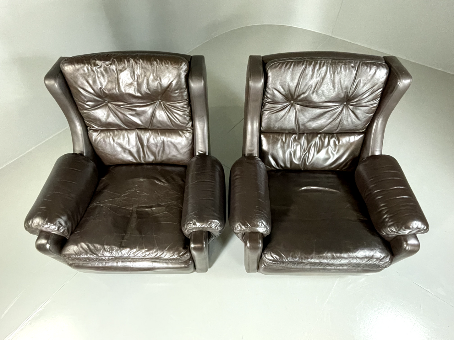 2 Danish Style Lounge Chairs Wingback Leather Vintage 1970s Retro EB5688 MNOR4