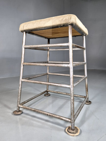 Vintage Gym High Stool Steel and Suede Pommel Mid 20th C EB7377 MFOO6