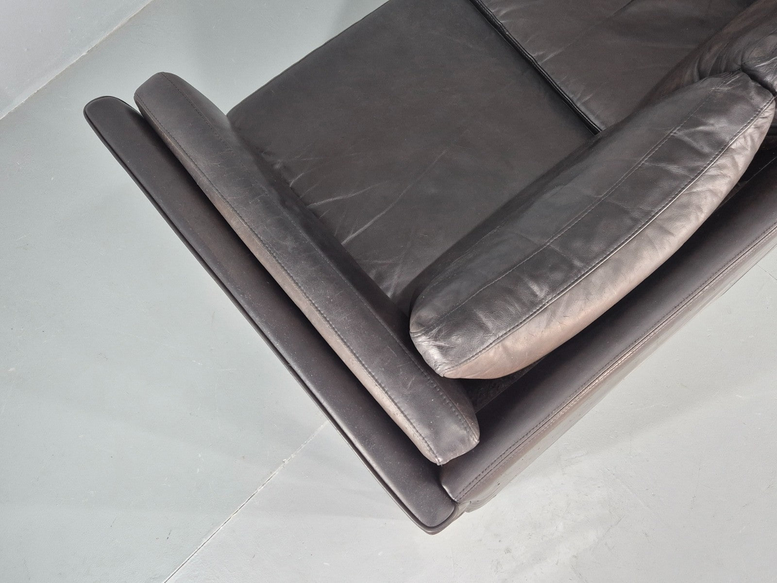 Vintage 2 Seater Sofa Black Leather Danish Retro Mid Century EB10477 M2SS14