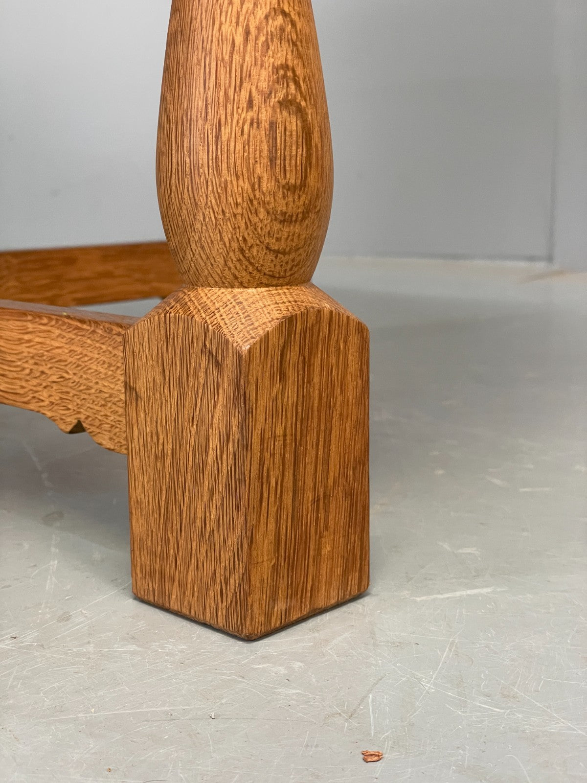 Round Oak Coffee Table Henning Kjaernulf Style Danish Design EB10825 MWOO10