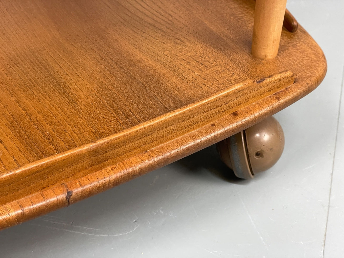 Vintage Ercol Serving Trolley Elm & Beech Mid Tone On Castors Solid EB11055 MWOO14