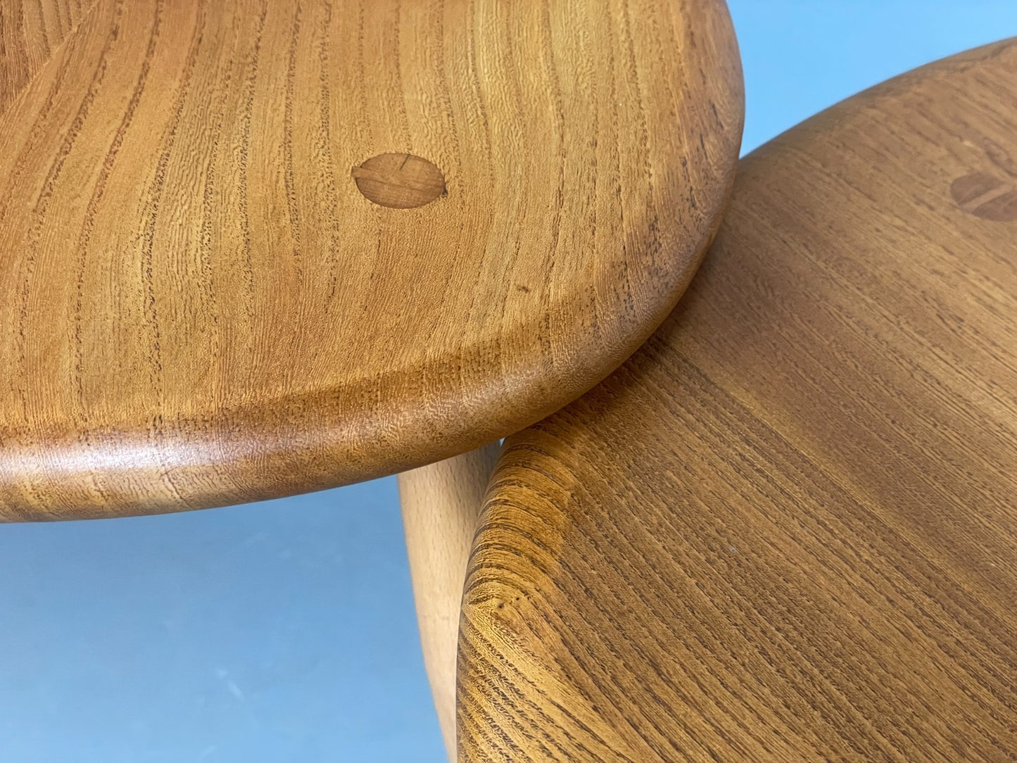 Ercol Pebble Nesting Tables Blonde Elm 1960s Mid Century Side Table EB11689 MWOO9