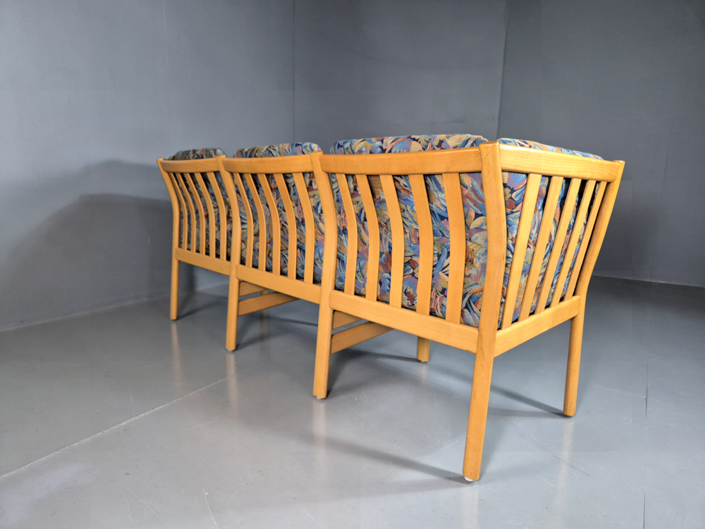 3 Seat Sofa Vintage Danish Blue Floral Beech Frame 1980s Retro EB7279 M3SS9