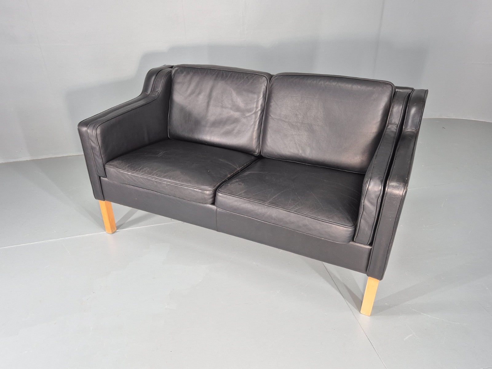 Vintage 2 Seat Sofa Danish Black Leather Mogensen Style Retro 1980s EB10464 M2SS4