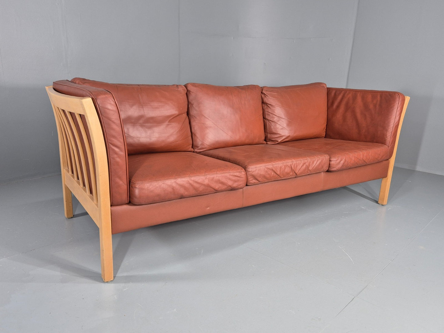 Vintage Stouby 3 Seat Sofa Reddy Brown Leather Beech Wood Slat EndsEB10525 M3SS0