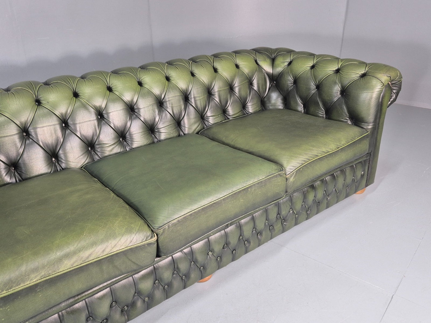 3 Seater Chesterfield Sofa Green Leather Studded Vintage EB11029 VCHE3