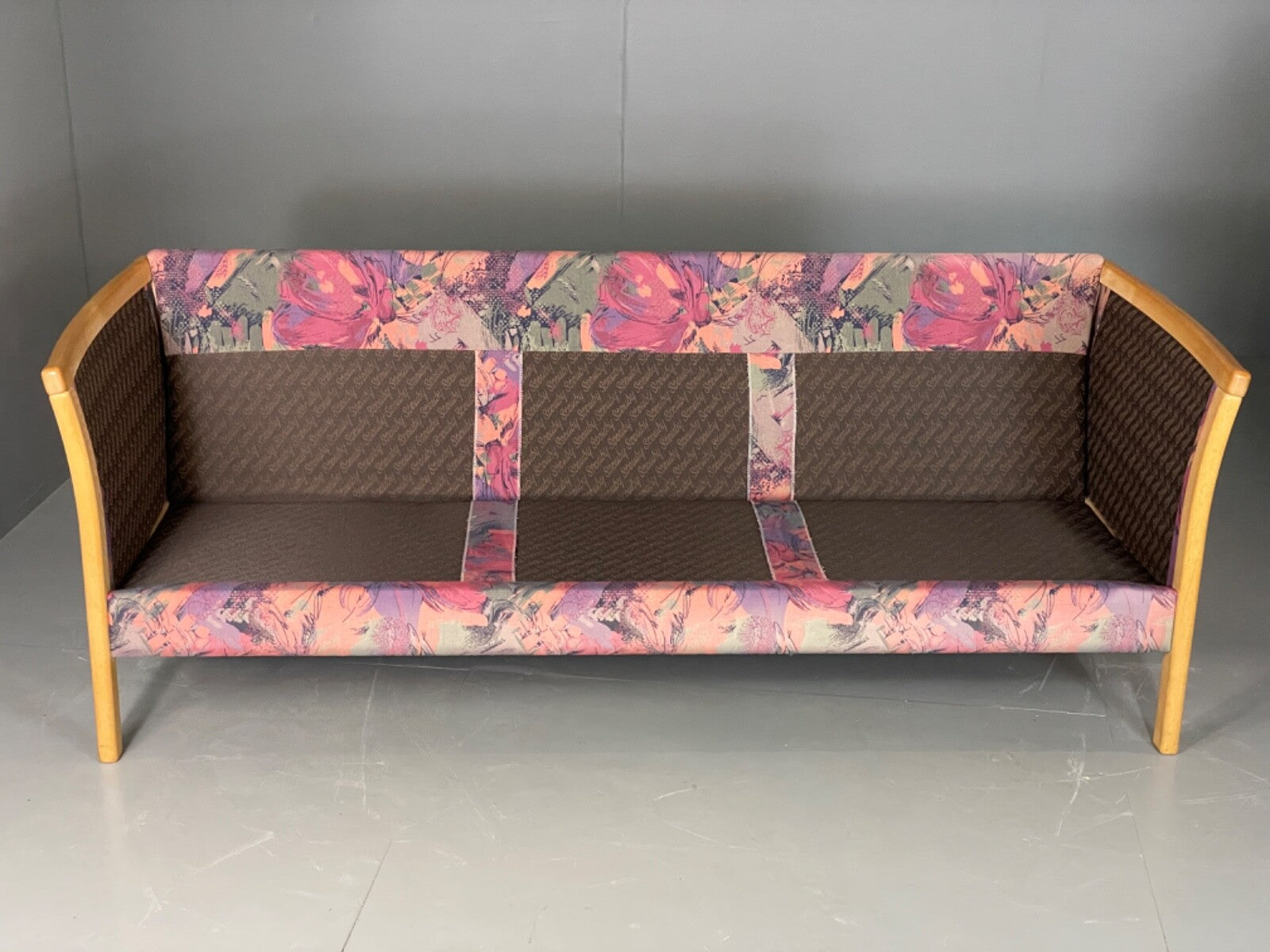 Vintage Stouby Sofa Floral Fabric Beech End 1980s Retro 3 Seat MCM EB6129 M3SS15