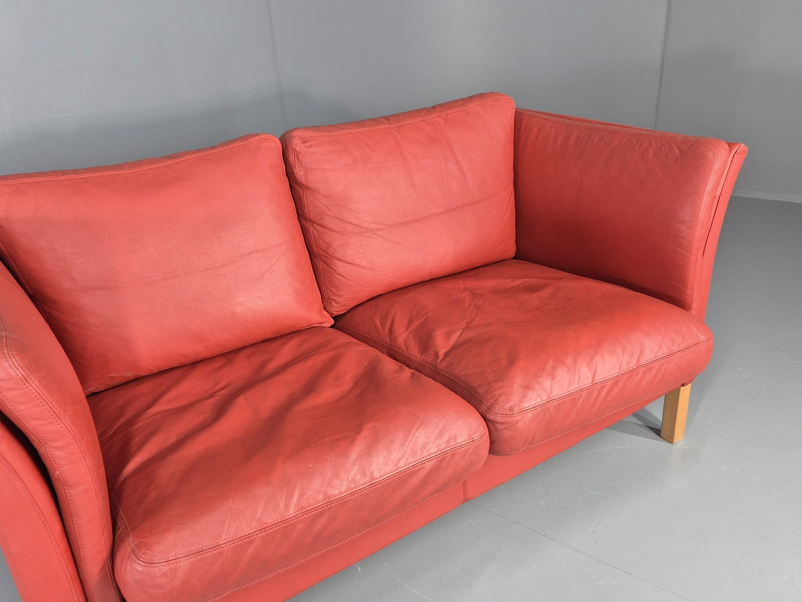 Vintage Danish 2 Seater Danish Skalma Red Leather 1980s Retro MCM EB10512 M2SS2