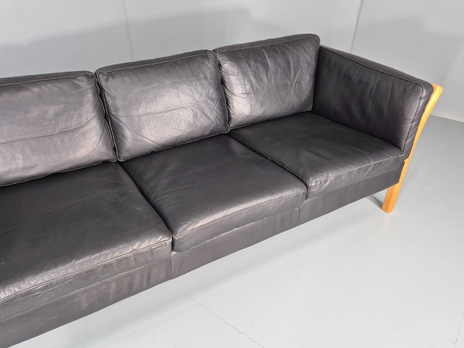Vintage Stouby 3 Seat Sofa Danish Black Leather Beech End 1980s EB10556 M3SS3
