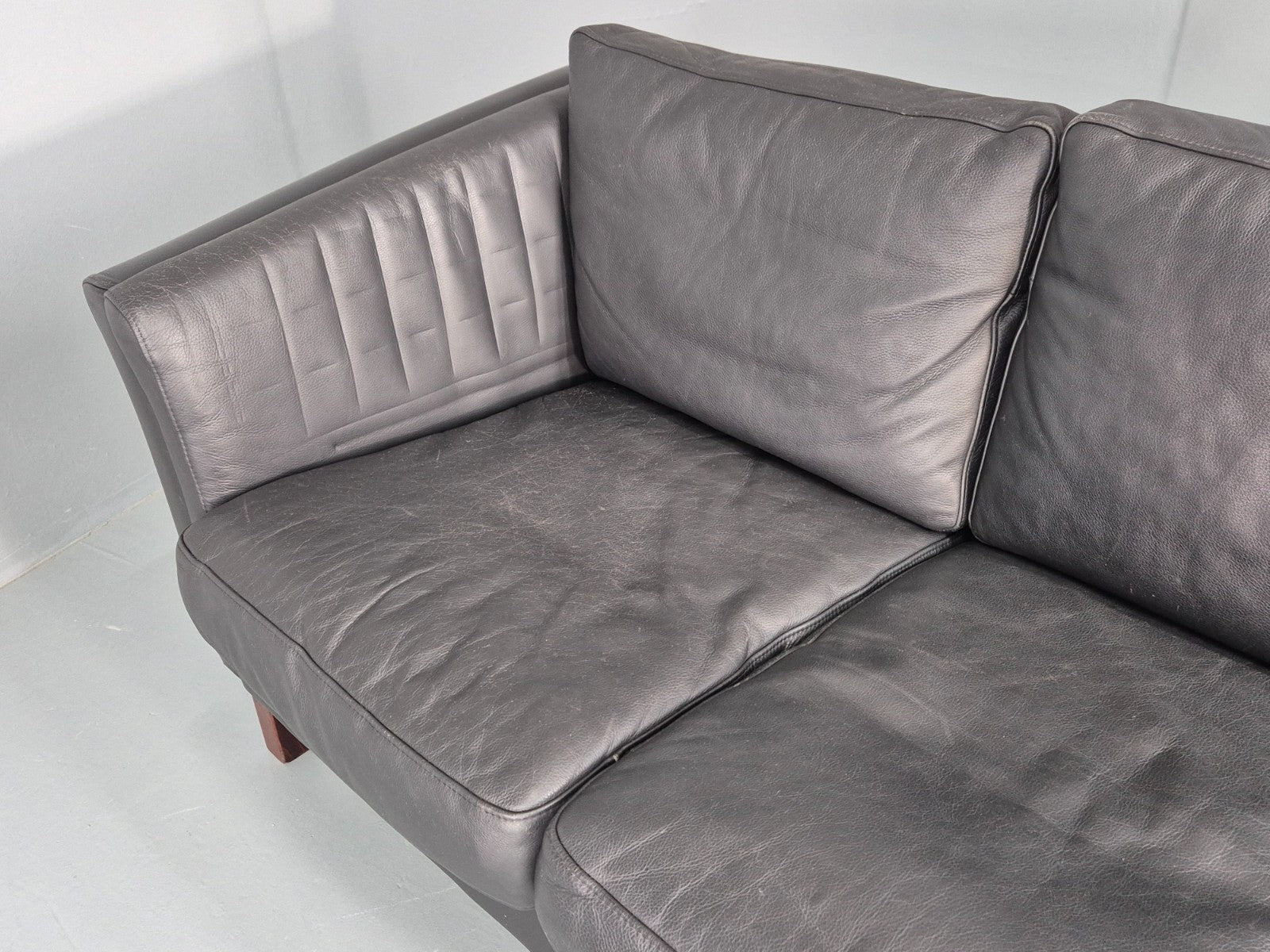 Vintage 3 Seat Sofa Danish Black Leather Mid Century Retro Design EB10481 M3SS19