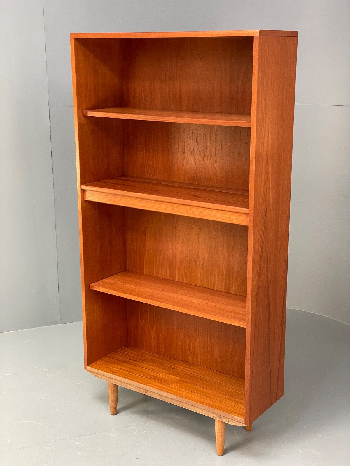 Vintage G-Plan Teak Tall Bookcase Adjustable Retro Shelving Storage EB10000 MWOO - UKDK FURNITURE
