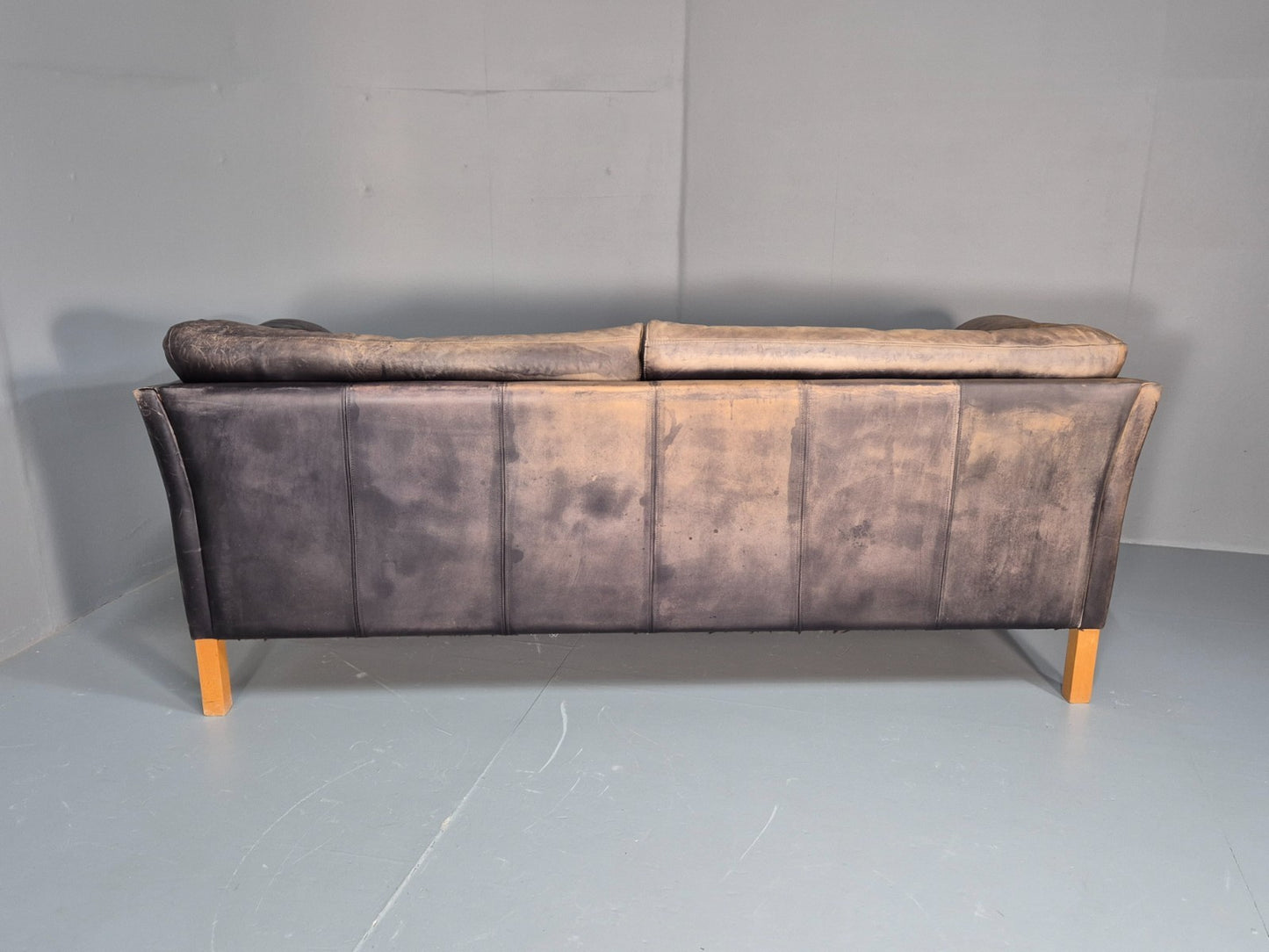 Vintage Mogens Hansen MH535 3 Seat Black Leather Sofa Danish EB10054 M3SS16
