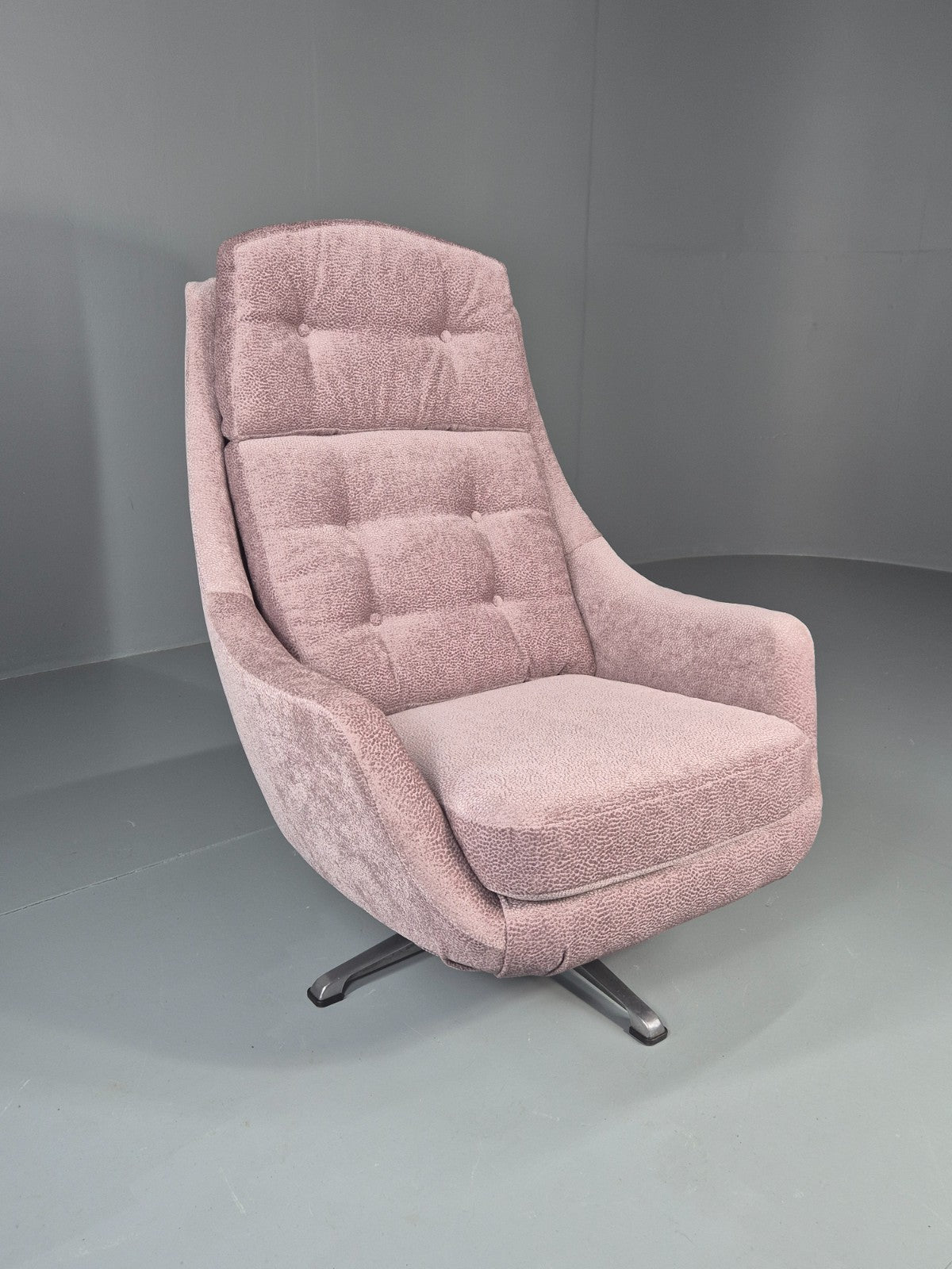 Vintage Mid Century Swivel Bucket Chair Danish 1970s New Upholstery EB11819 MSWI2