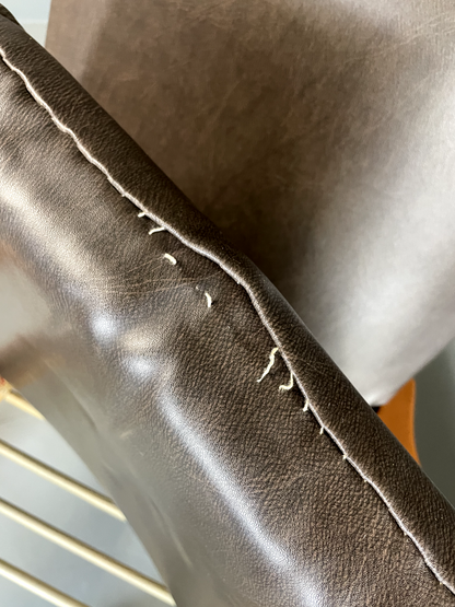 2 Parker Knoll Lounge Chairs Beech Vinyl MCM Retro PK988/1023 EB6264 MNOR17