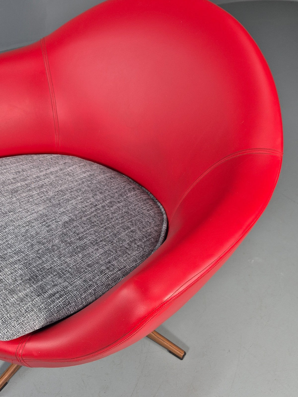 Vintage 1960s Swivel Chair Red Vinyl Grey Cushion Mid Century EB11706 MSWI10