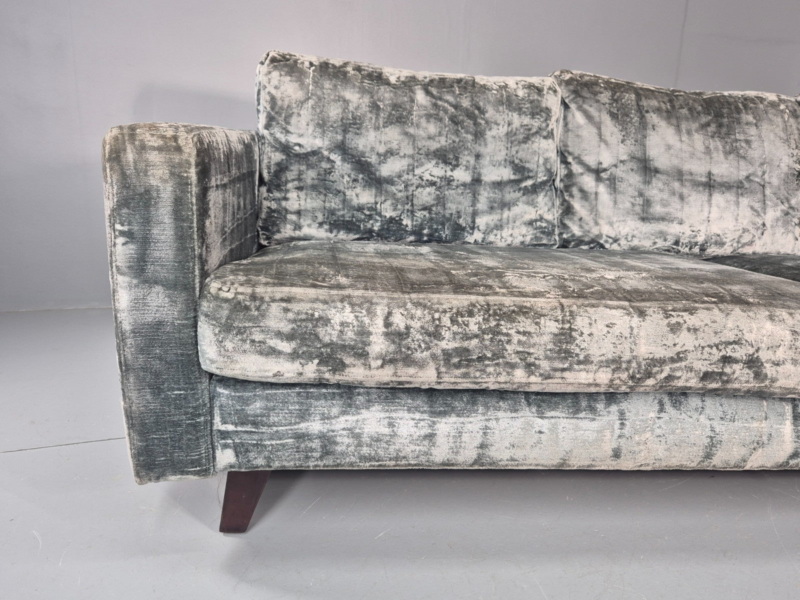 Huge 4 Seater Settee Turquoise Velvet ex Hotel Modern Design Retro EB11608 M4SS2